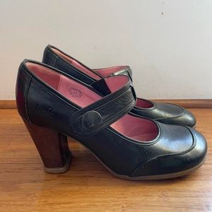John Fluevog size 11 sopranos Katia discontinued